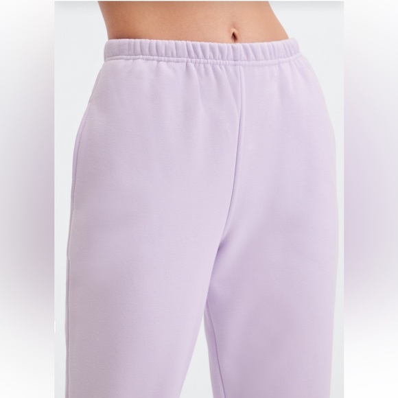 Go-To Slim Sweatpant - Picture 5 of 6